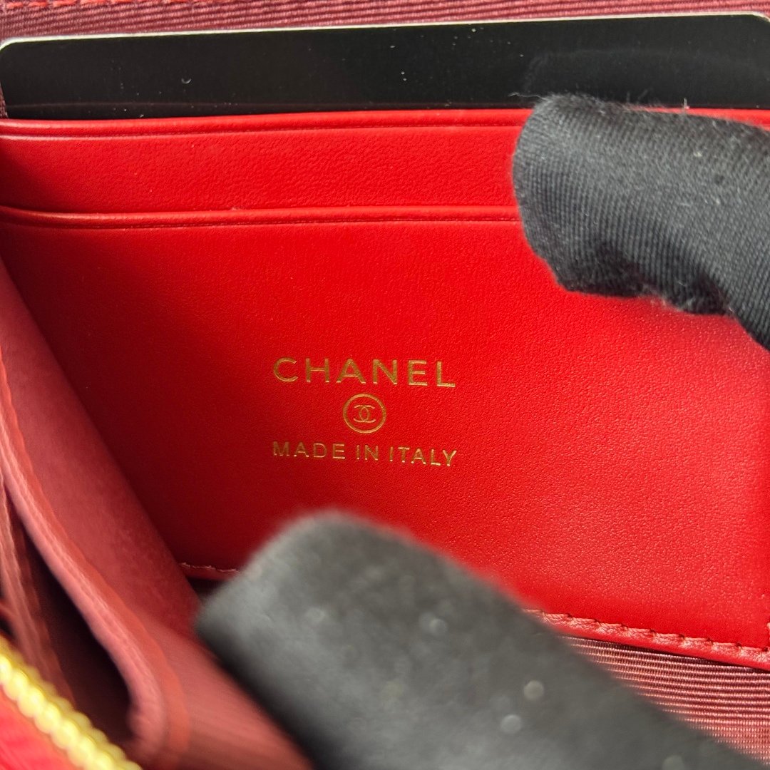 Chanel Portefeuille zippé matelassé