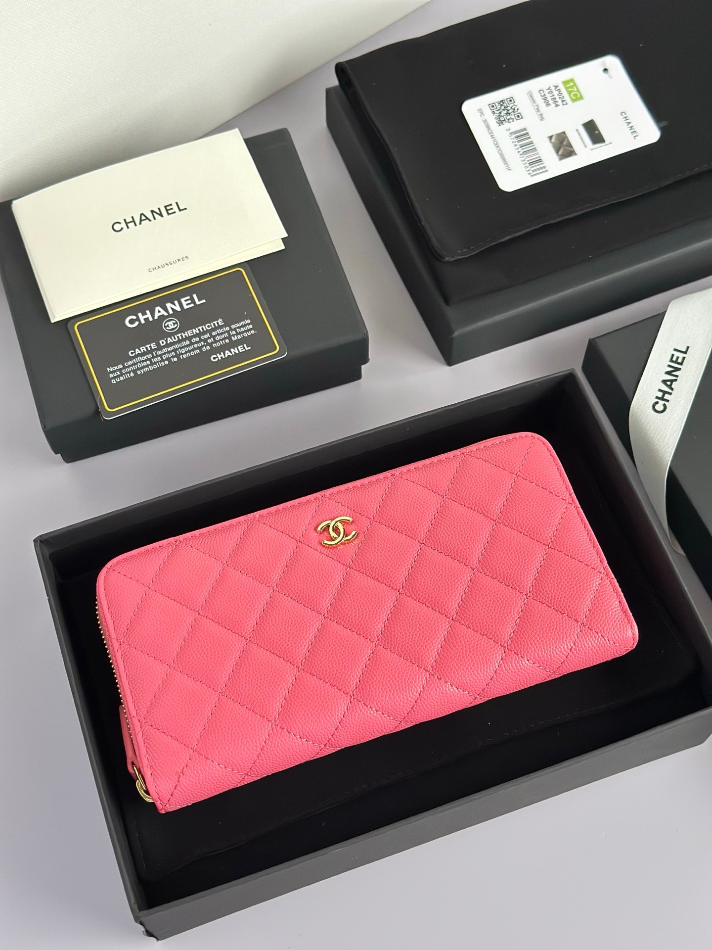 Chanel Portefeuille zippé matelassé