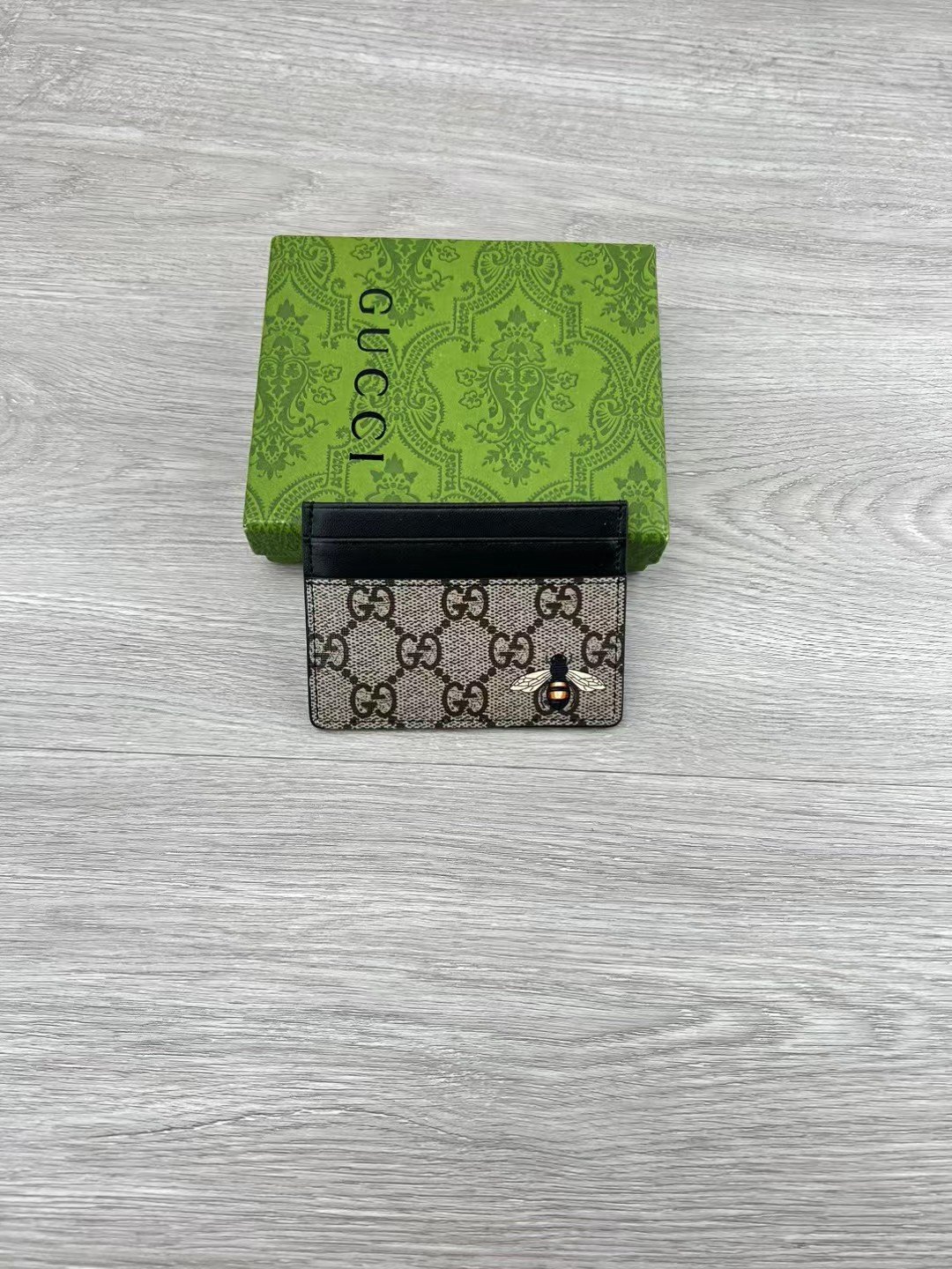 Gucci Portefeuille porte-cartes monogramme