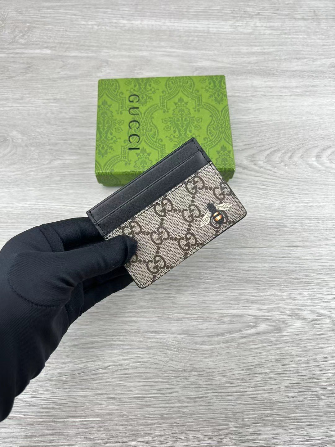 Gucci Portefeuille porte-cartes monogramme