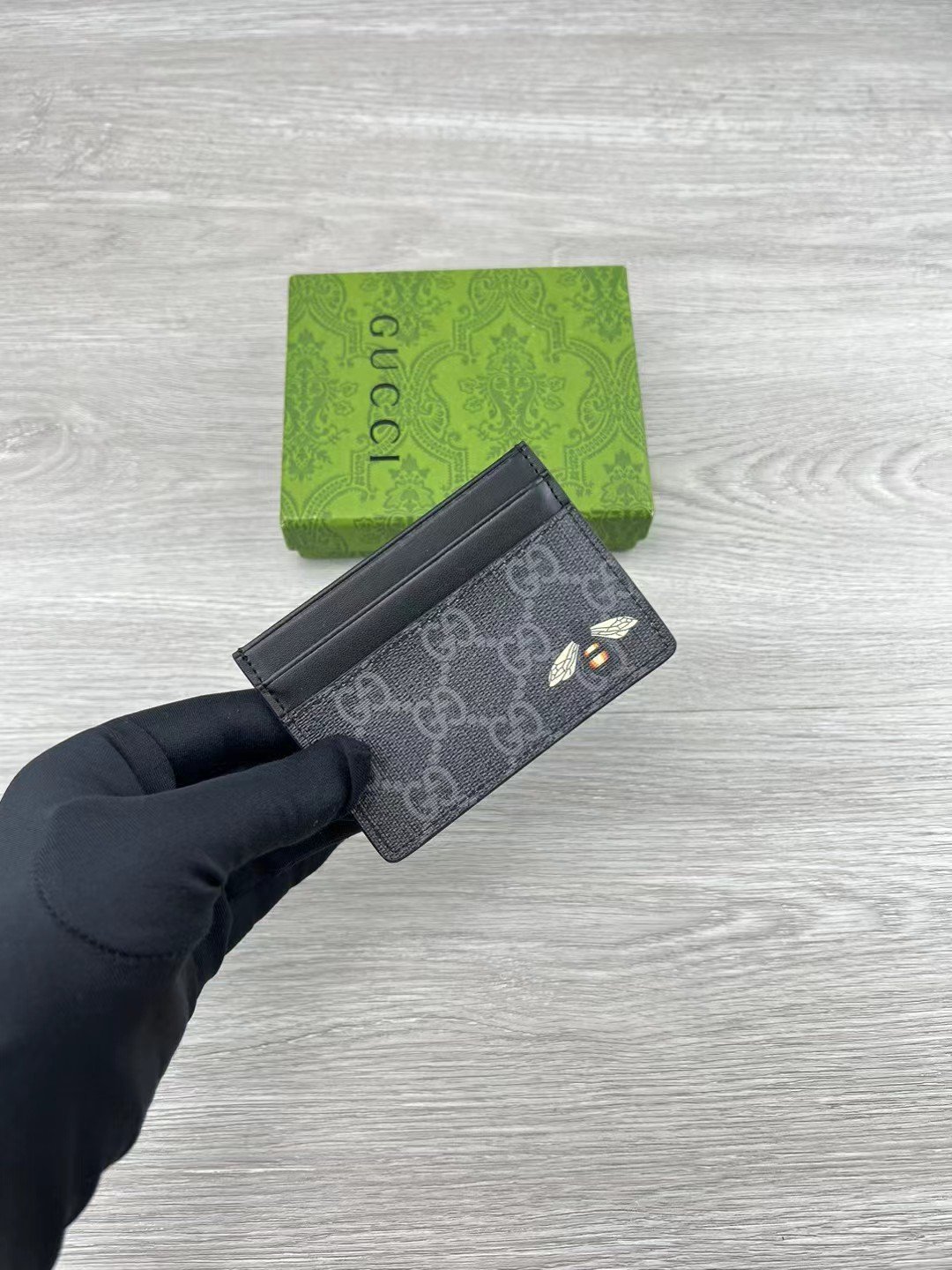 Gucci Portefeuille porte-cartes monogramme