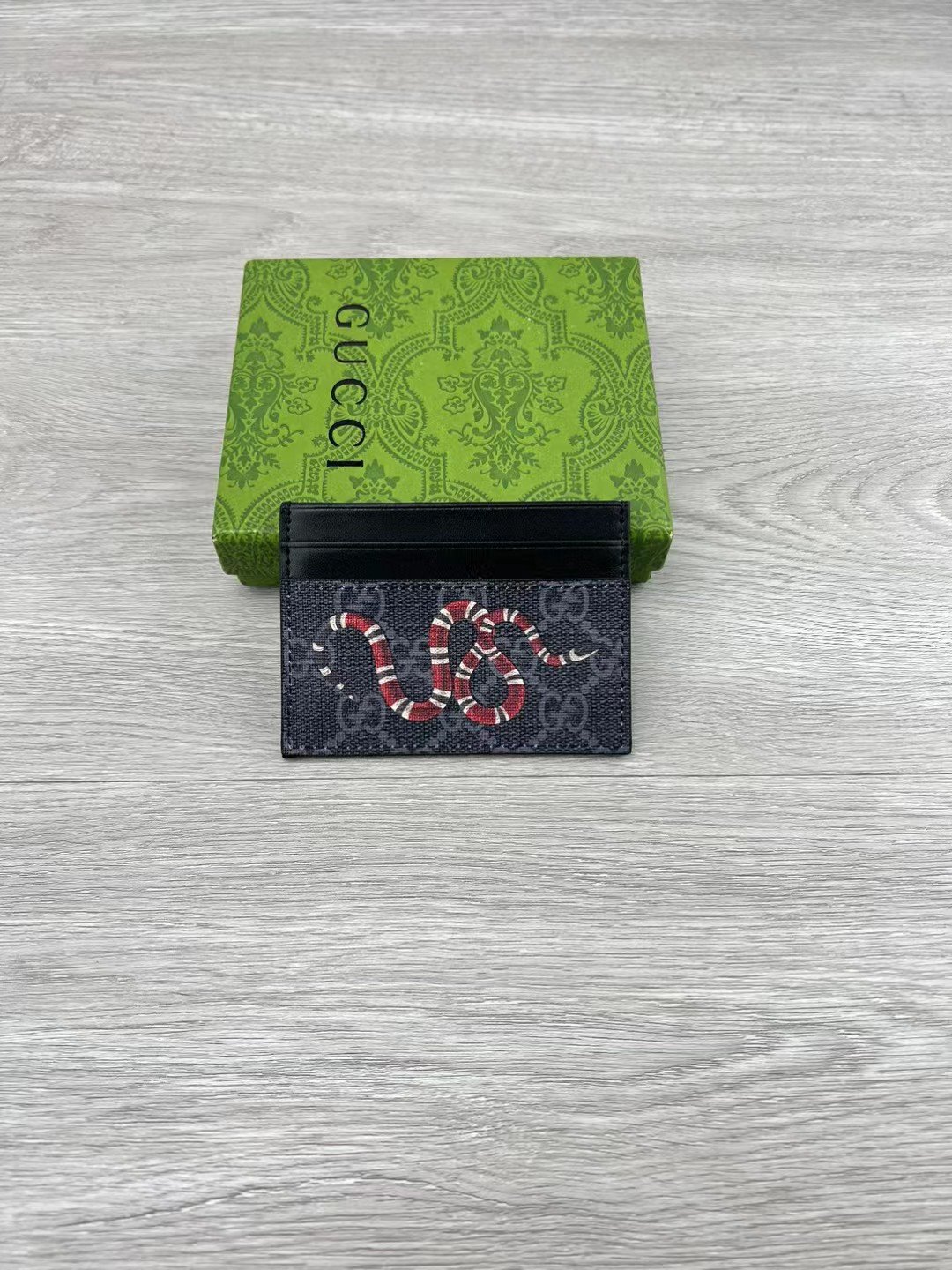 Gucci Portefeuille porte-cartes monogramme