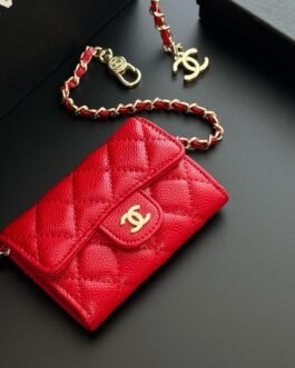 Chanel Portefeuille matelassé à chaîne