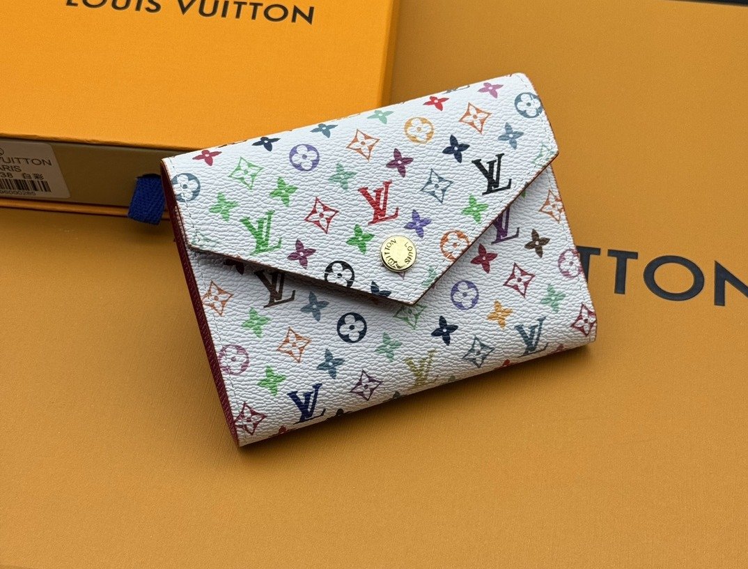 Louis Vuitton Portefeuille compact monogramme