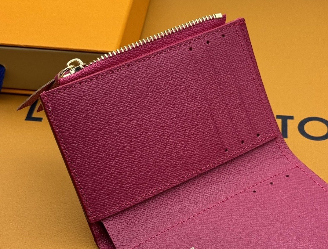 Louis Vuitton Portefeuille compact monogramme