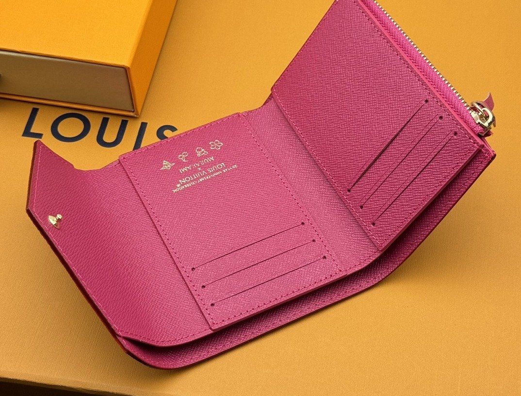 Louis Vuitton Portefeuille compact monogramme