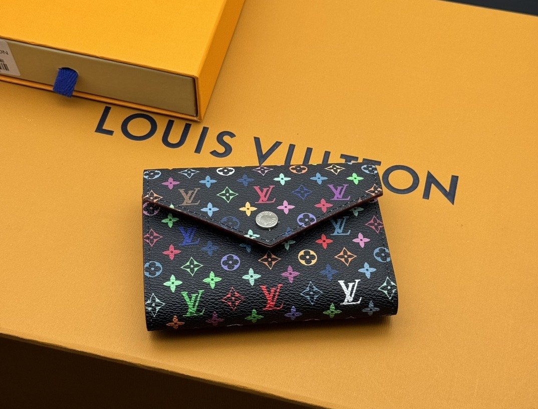 Louis Vuitton Portefeuille compact monogramme