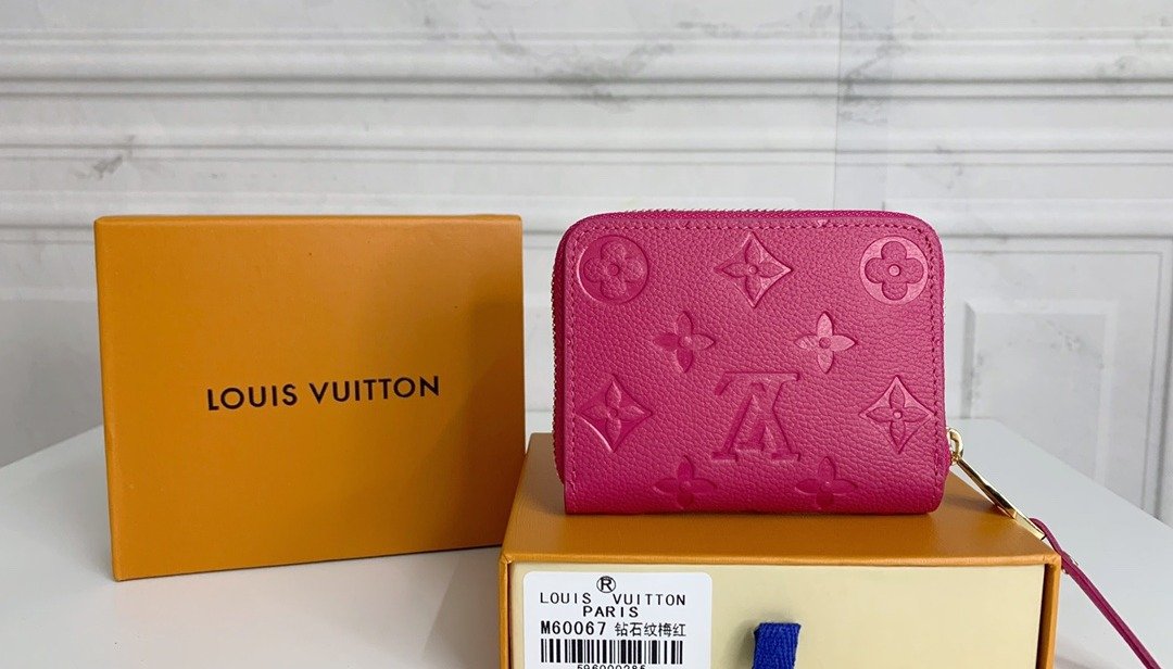 Louis Vuitton Portefeuille zippé monogramme