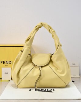 Fendi Spy – Jaune pastel – Cuir – Moyen format