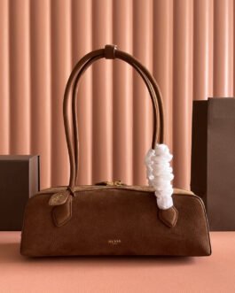 Alaïa Le Teckel – Marron – Daim – Moyen format