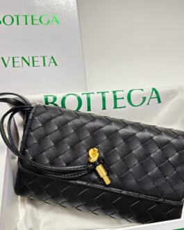 Bottega Veneta Clutch Andiamo – Noir – Cuir Intrecciato – Moyen format