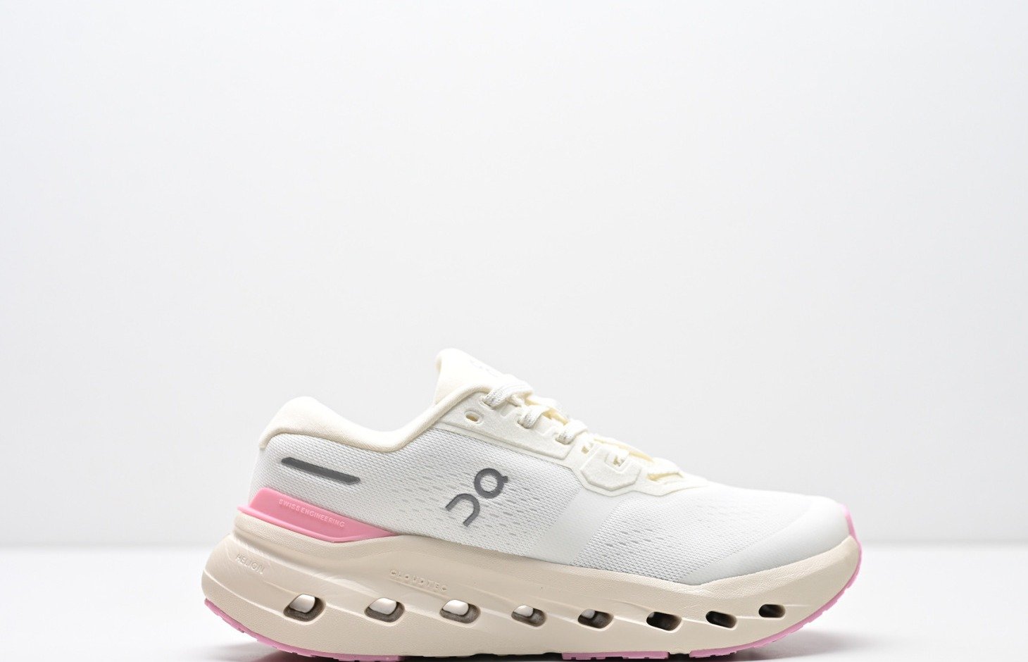 On Cloudrunner 2 – Blanc / Rose
