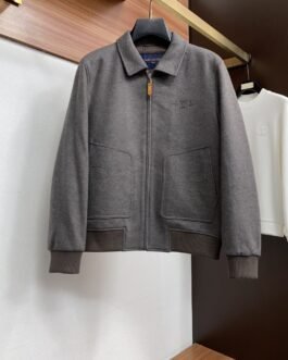 Brunello Cucinelli Blouson zippé en laine à col chemise – standard – Gris chiné – Homme
