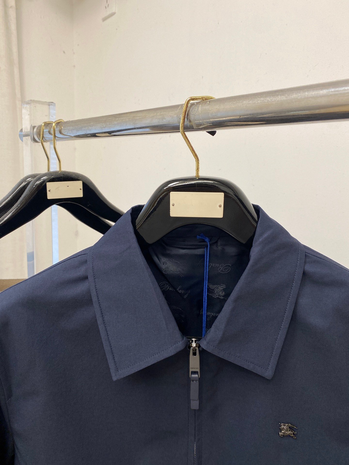 Burberry Veste Harrington légère à logo – Bleu marine - vue 2