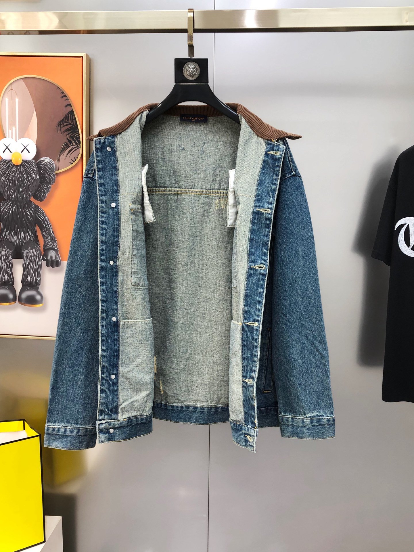 Louis Vuitton Veste en denim à col velours – Bleu - vue 2