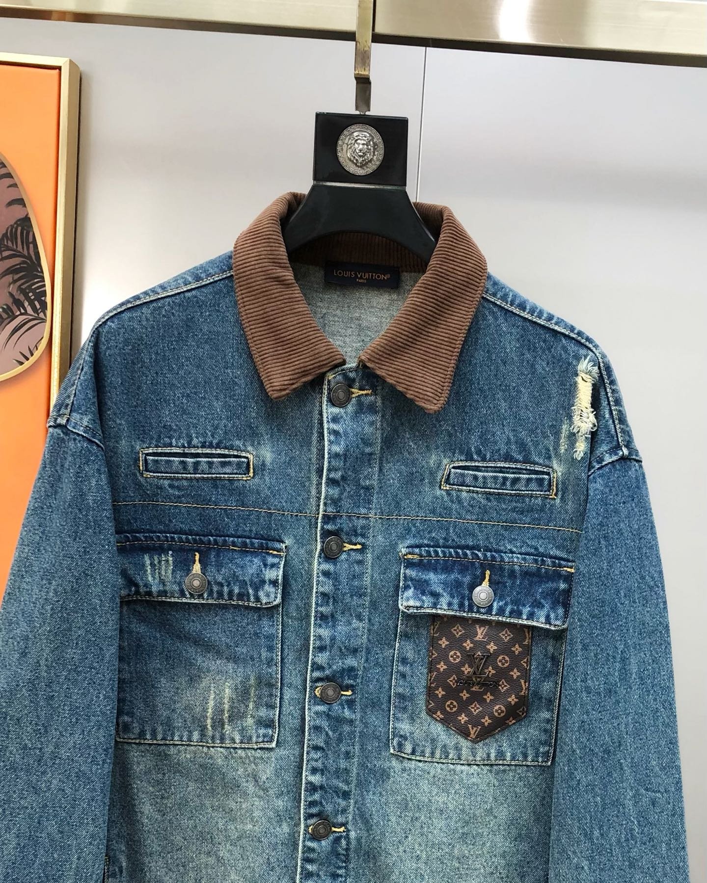 Louis Vuitton Veste en denim à col velours – Bleu - vue 5