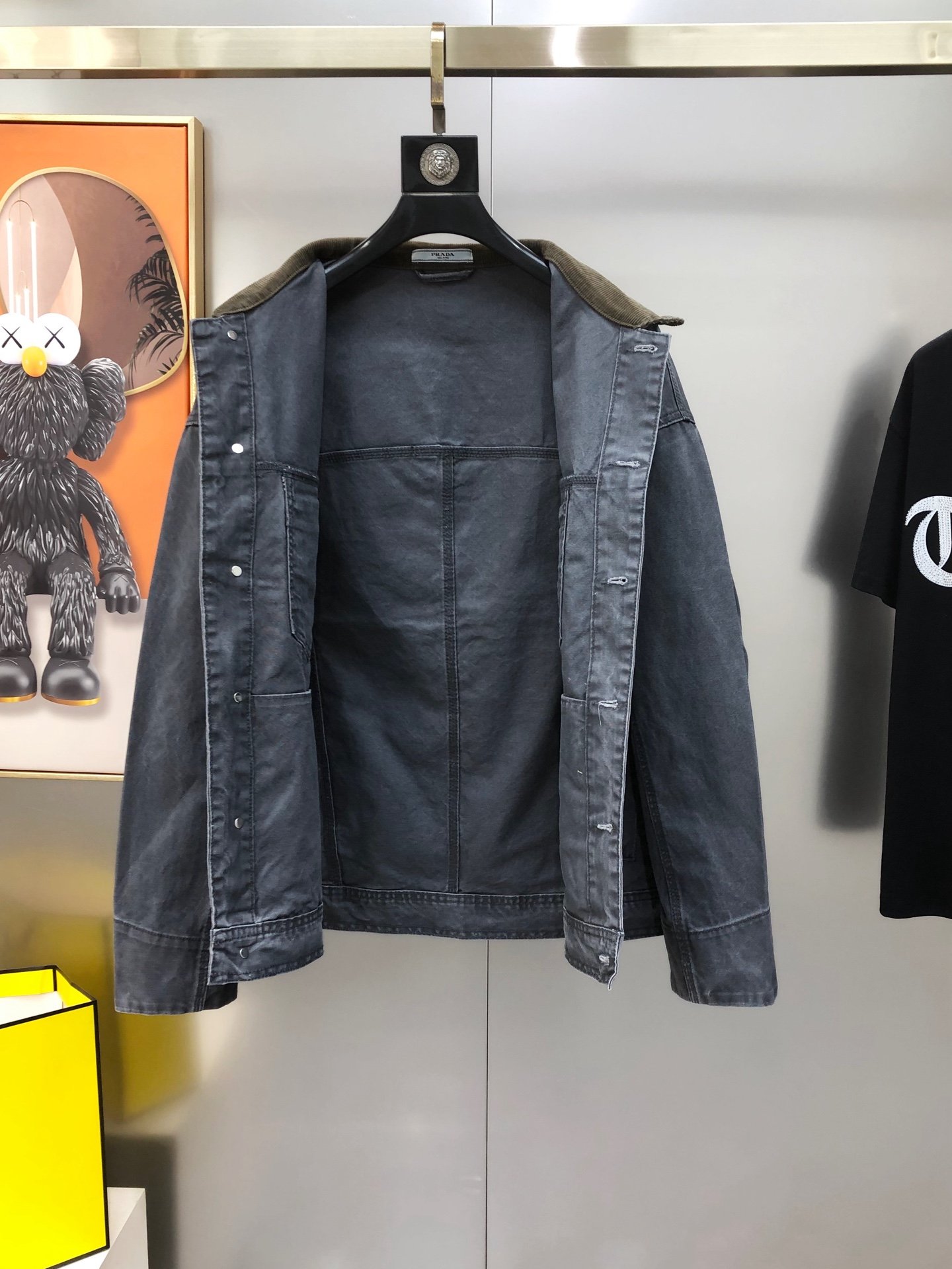 Prada Veste en denim à col velours – Gris délavé - vue 2