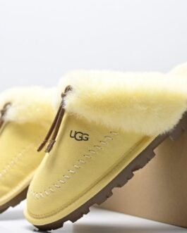 UGG Mules fourrées à cordon et coutures contrastées Jaune pastel