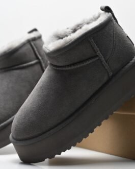 UGG Classic Ultra Mini à plateforme Gris clair