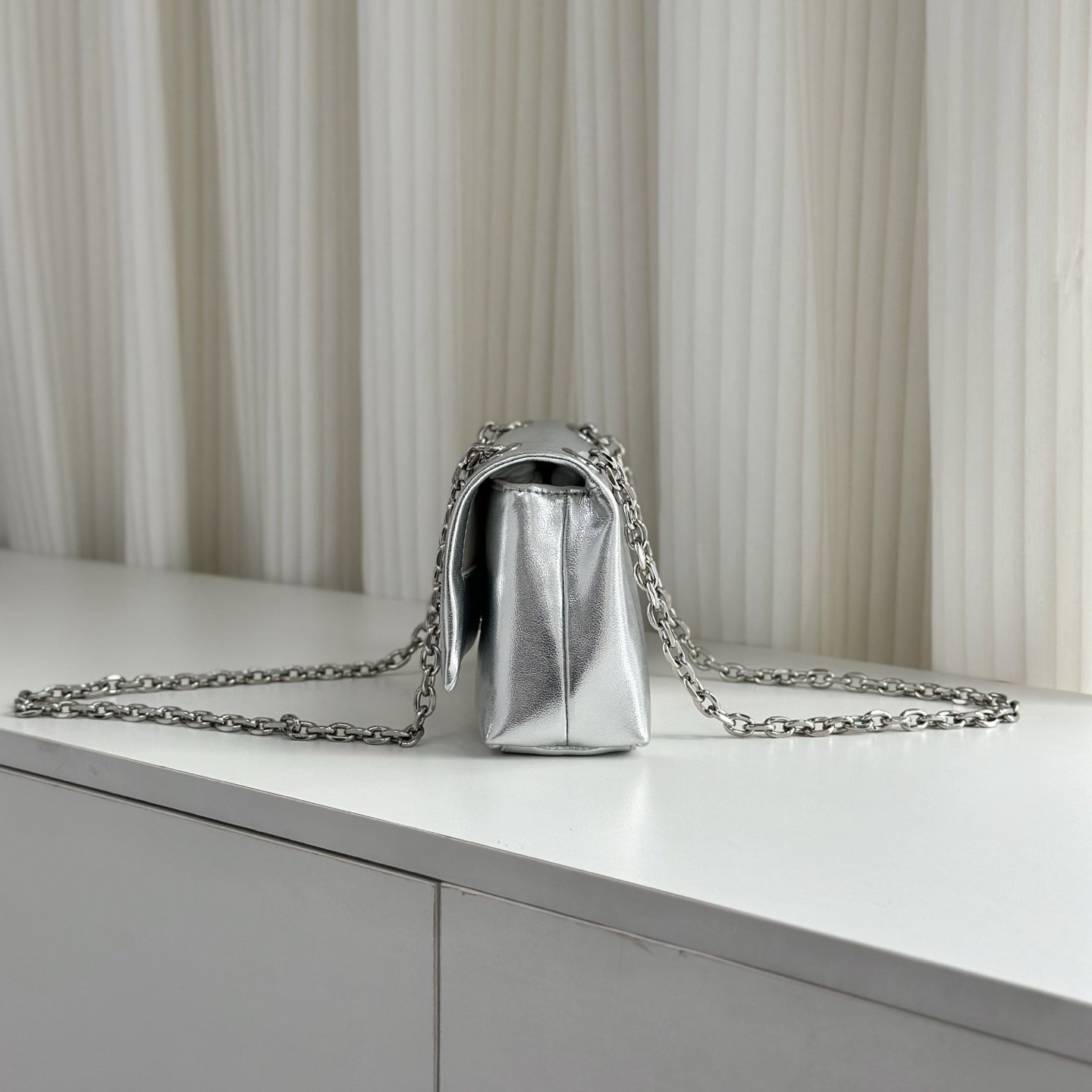 Marc Jacobs Mini sac à rabat avec bandoulière chaîne - vue 7