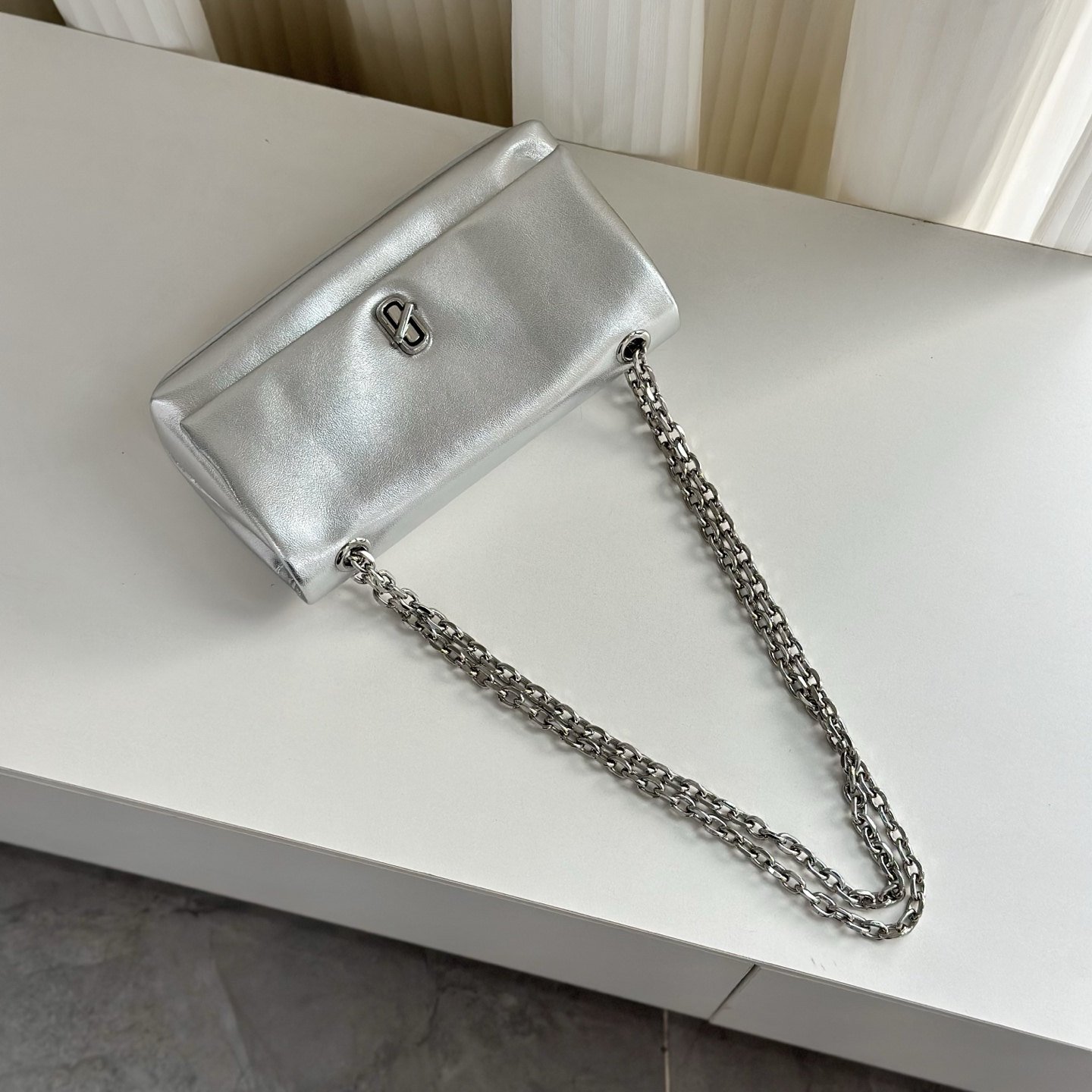 Marc Jacobs Mini sac à rabat avec bandoulière chaîne - vue 8