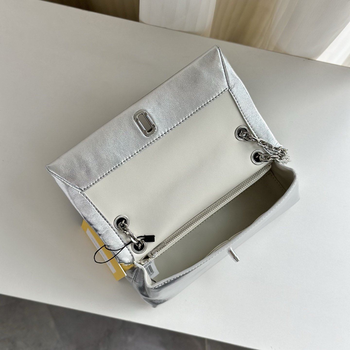 Marc Jacobs Mini sac à rabat avec bandoulière chaîne - vue 9