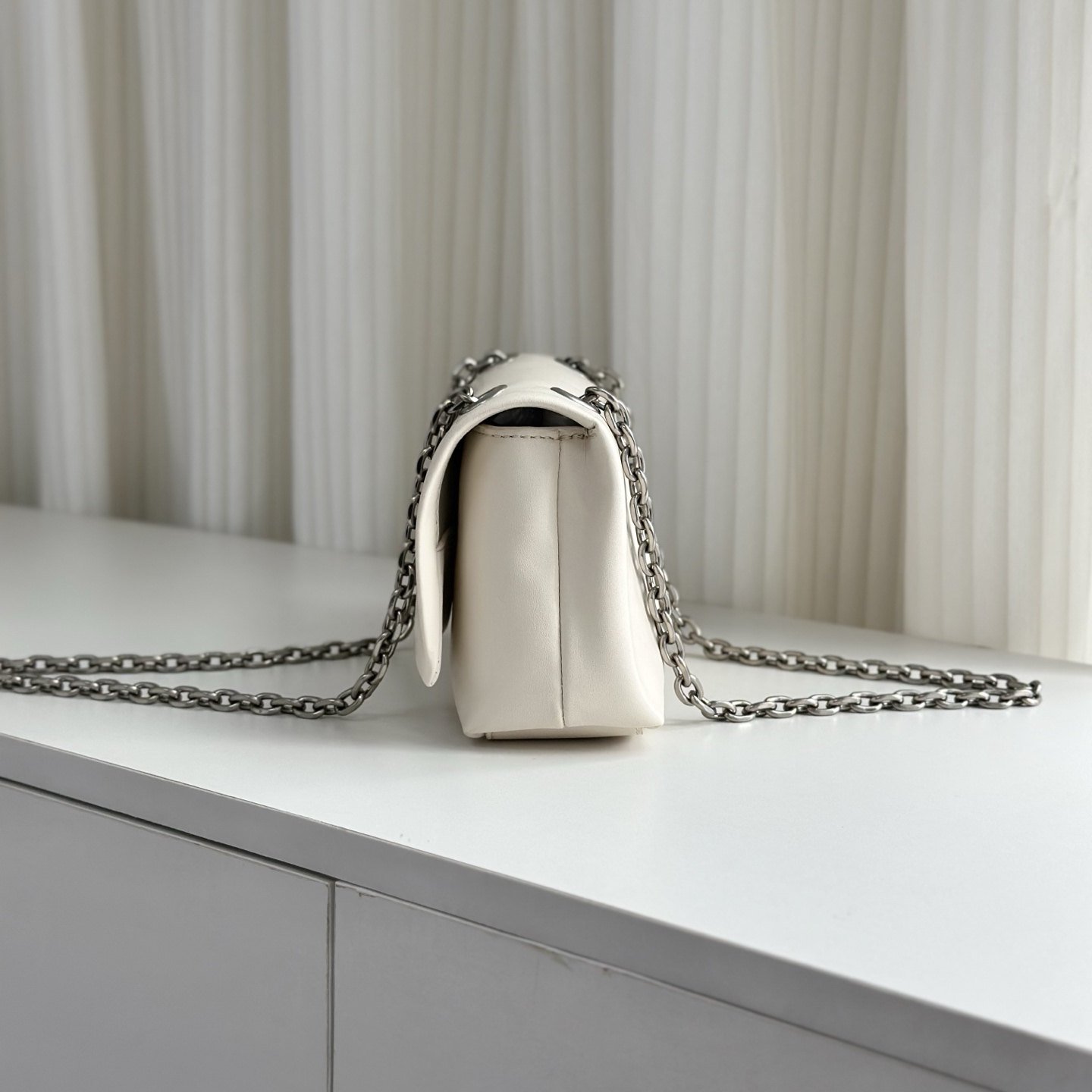 Marc Jacobs Mini sac à rabat avec bandoulière chaîne - vue 12