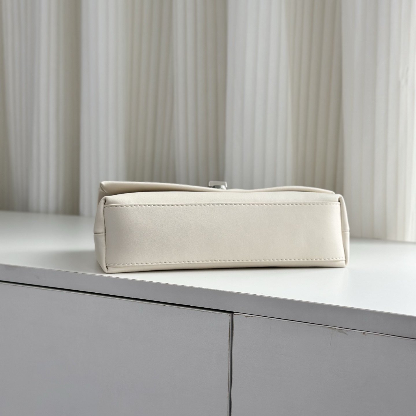 Marc Jacobs Mini sac à rabat avec bandoulière chaîne - vue 13