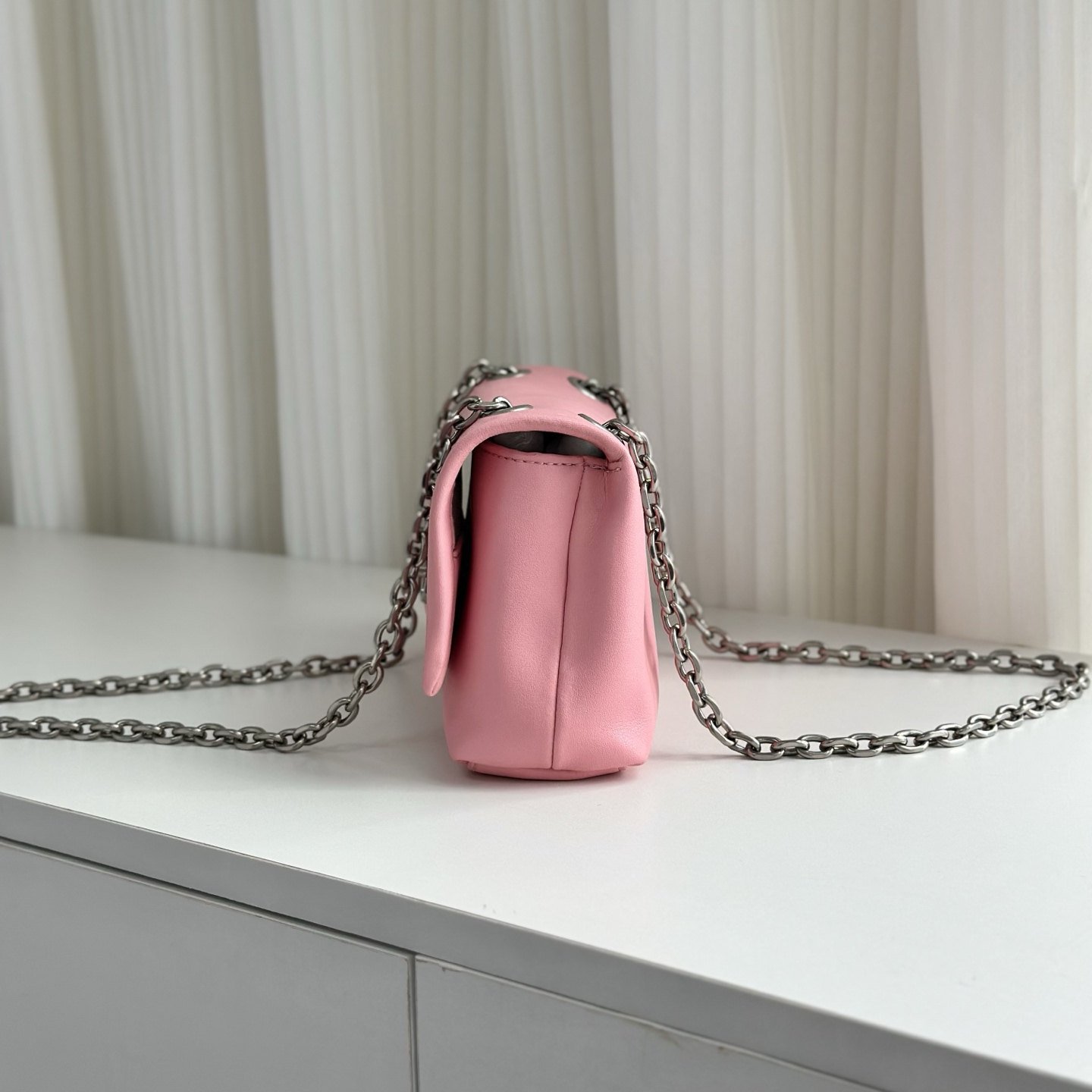 Marc Jacobs Mini sac à rabat avec bandoulière chaîne - vue 17