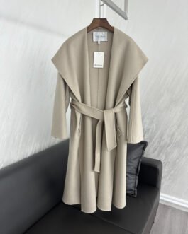 Manteau sans manches long ceinturé
