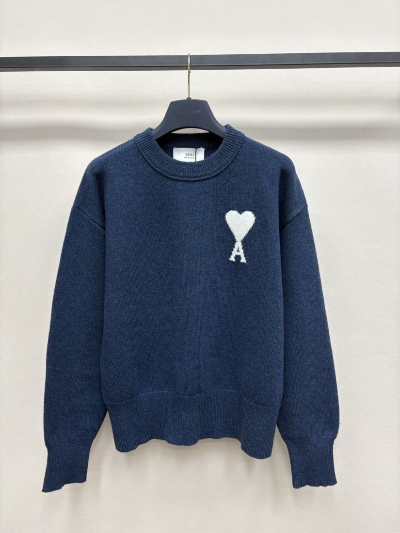 AMI Paris Sweat en maille avec cœur brodé