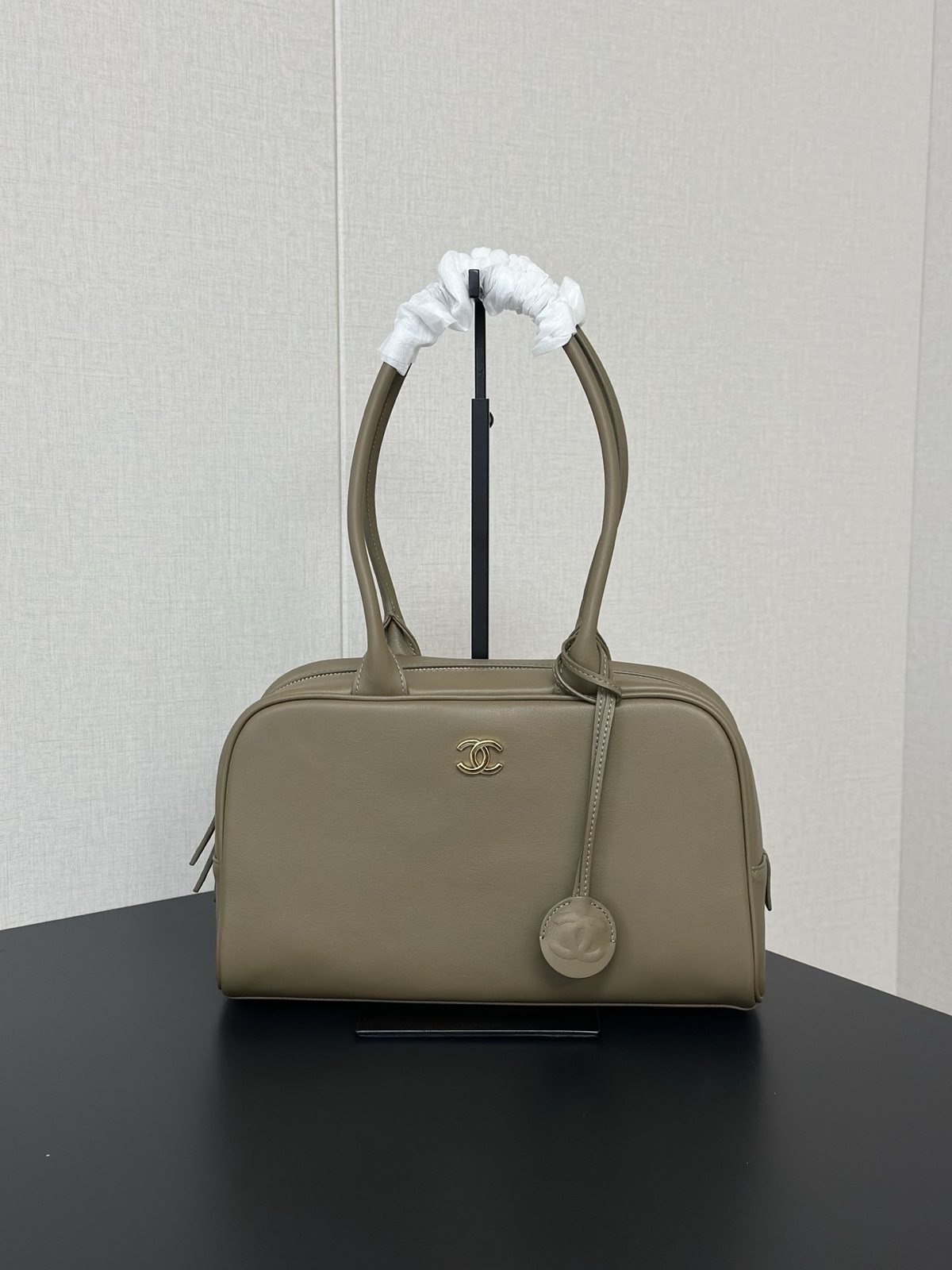chanel sac bowling arrondi à double anse